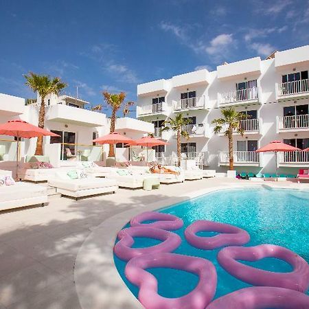 Aparthotel Wi-Ki-Woo (Adults Only) à Sant Antoni de Portmany Extérieur photo